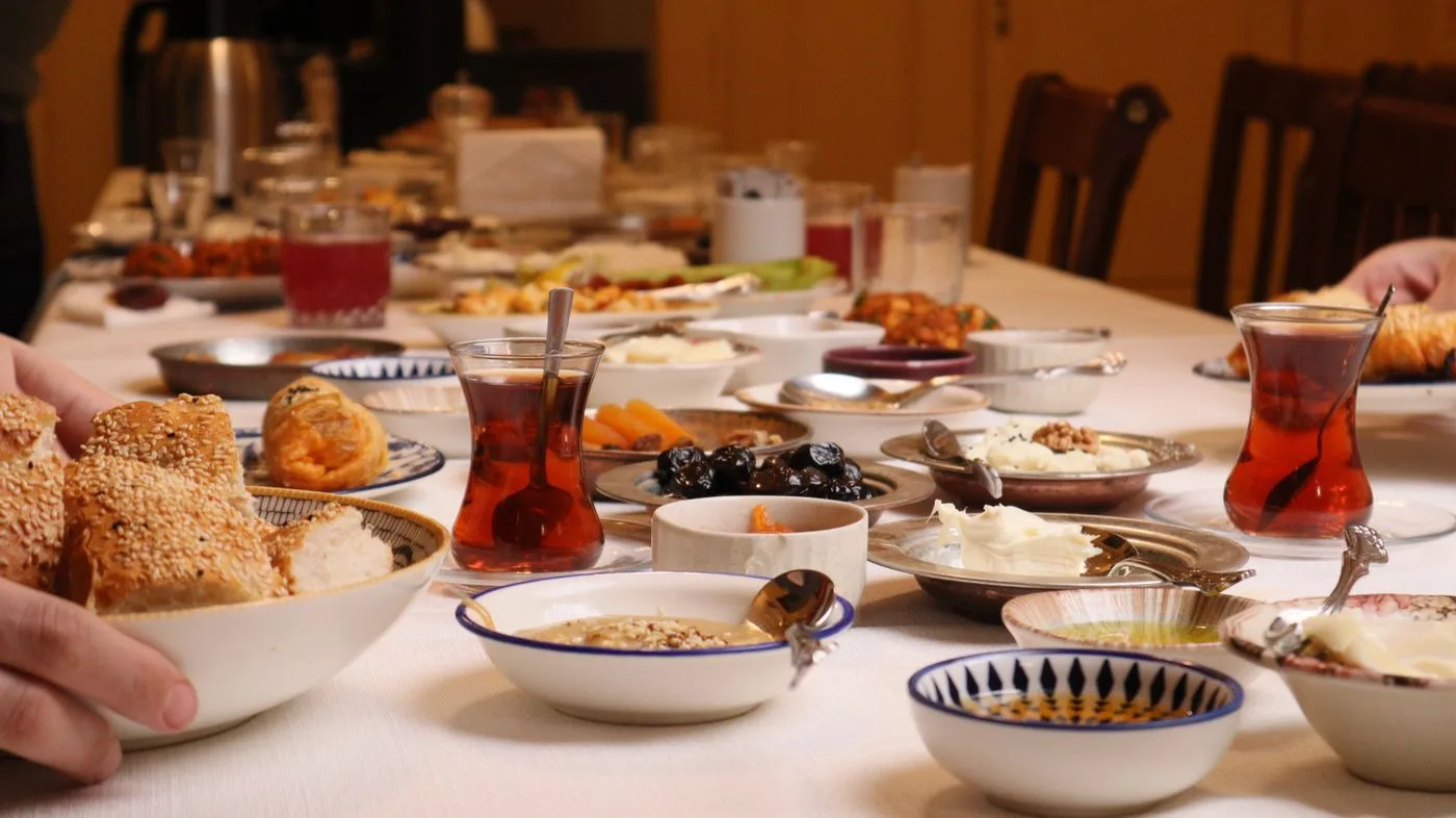 Simit & Çay İkramı